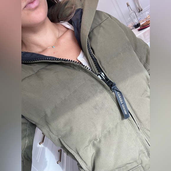 Canada Goose mid-length jacket in army green - Picture 3 of 12